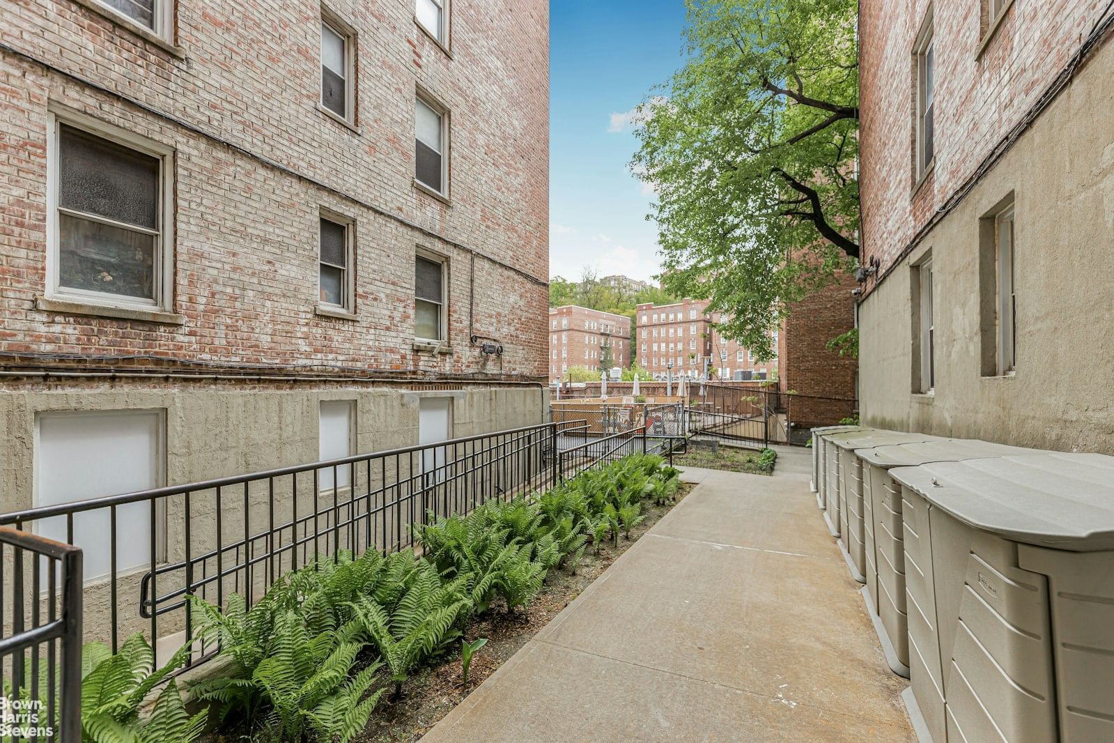 Real estate property located at 153 BENNETT #5F, New York, Hudson Heights, New York City, NY