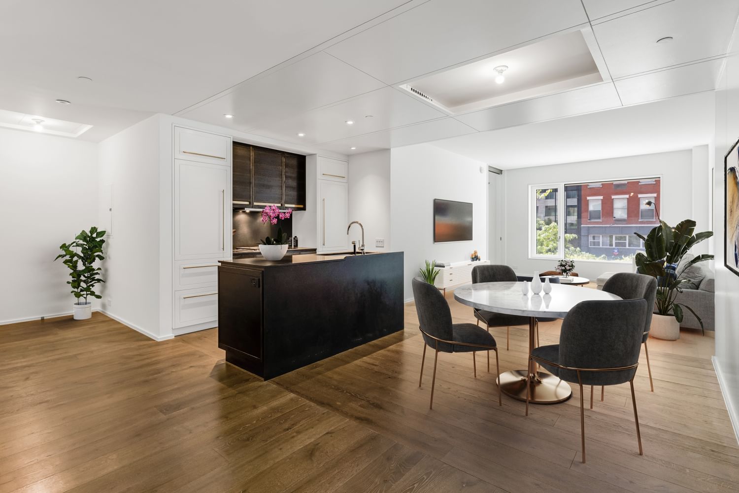 Real estate property located at 345 14TH #2A, New York, Chelsea, New York City, NY