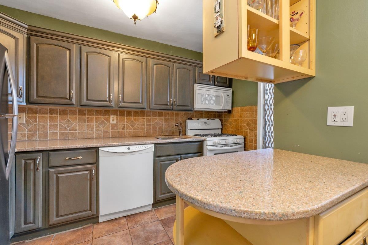 Real estate property located at 67-40 BOOTH #4G, Queens, Forest Hills, New York City, NY