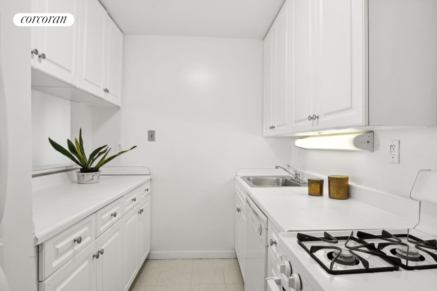 Real estate property located at 575 MAIN #1408, New York, Roosevelt Island, New York City, NY
