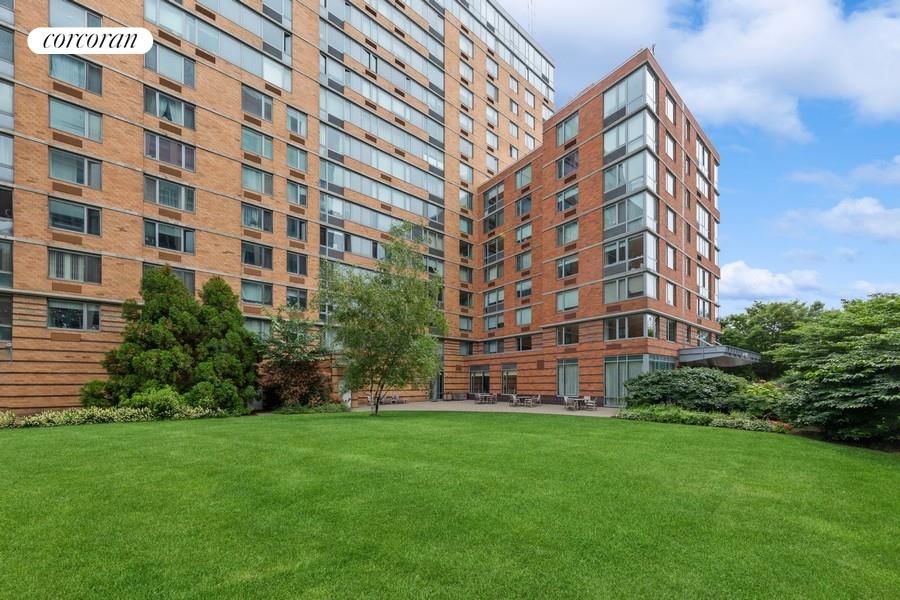 Real estate property located at 425 MAIN #14A, New York, Roosevelt Island, New York City, NY