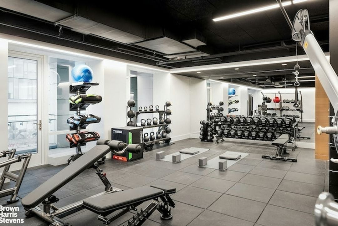 Real estate property located at 1289 LEXINGTON #14B, New York, Carnegie Hill, New York City, NY