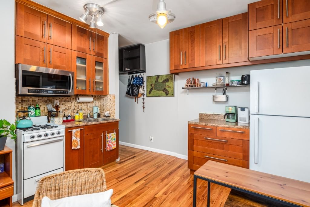 Real estate property located at 39-75 56th #1H, Queens, Woodside, New York City, NY
