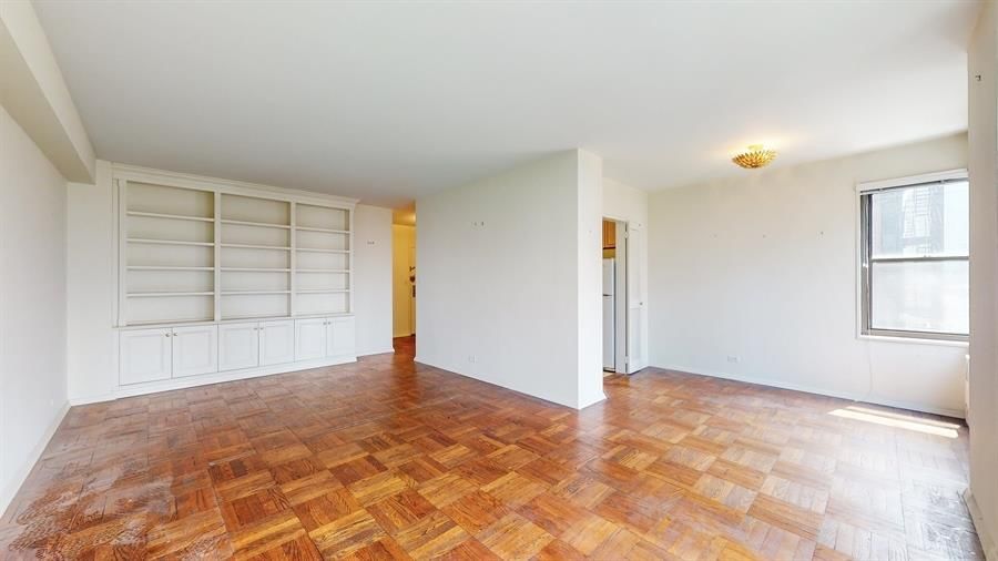 Real estate property located at 55 END #9J, New York, Yorkville, New York City, NY