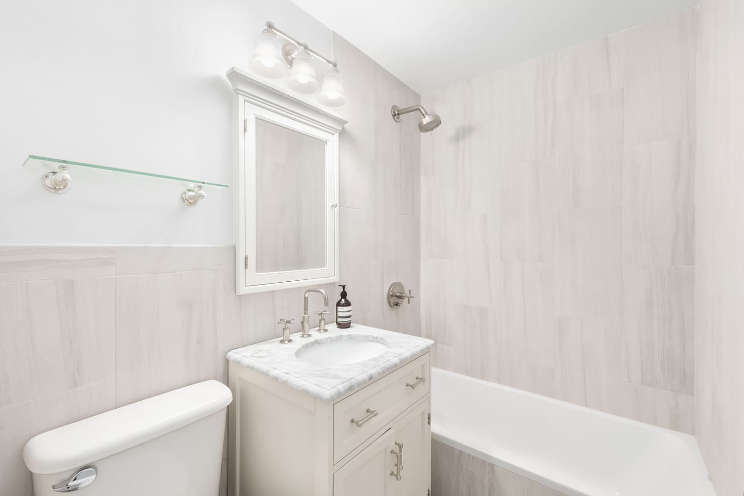 Real estate property located at 625 Main #834, New York, Lenox Hill-roosevelt Island, New York City, NY