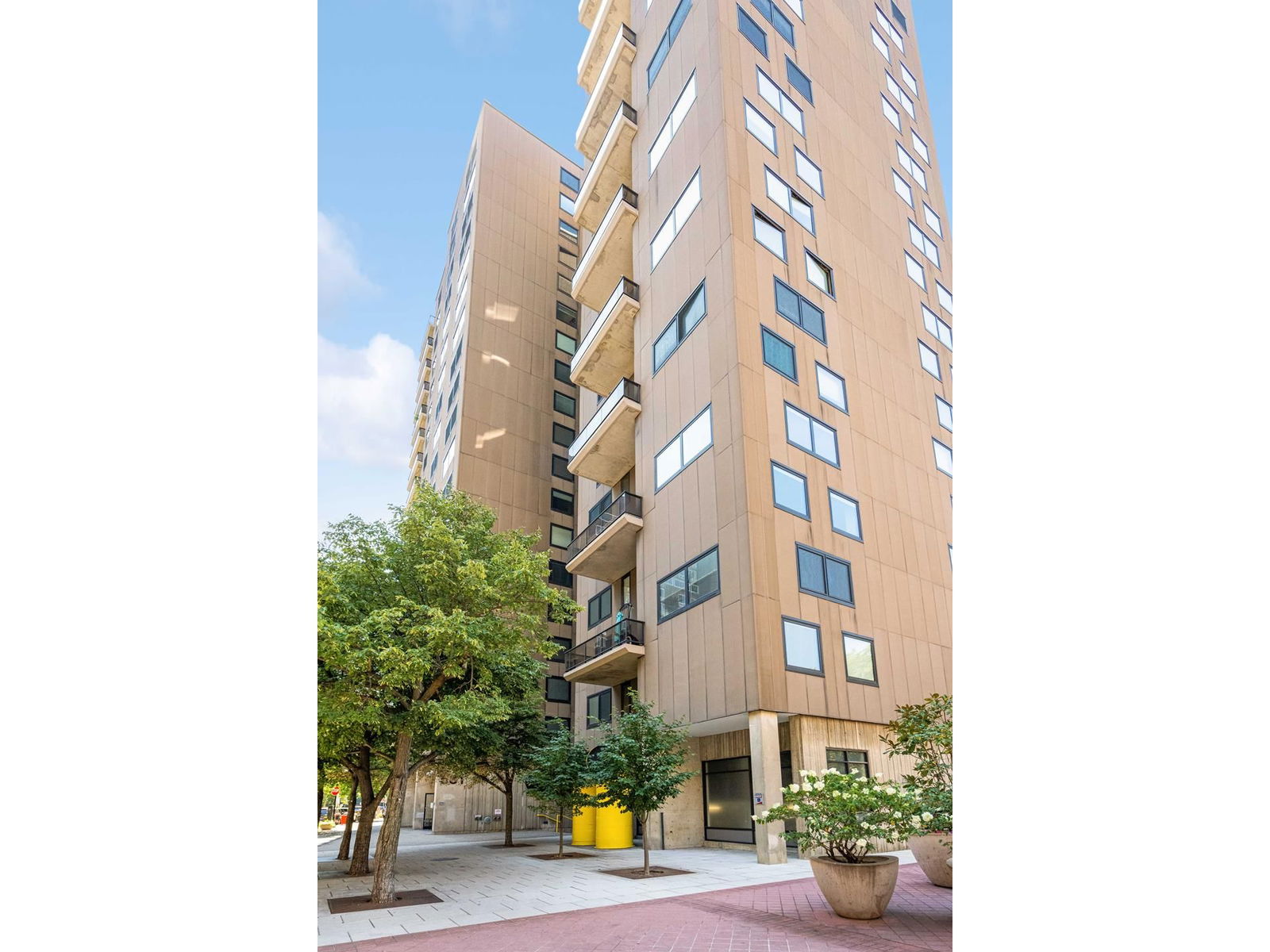 Real estate property located at 531 MAIN #622, New York, Roosevelt Island, New York City, NY