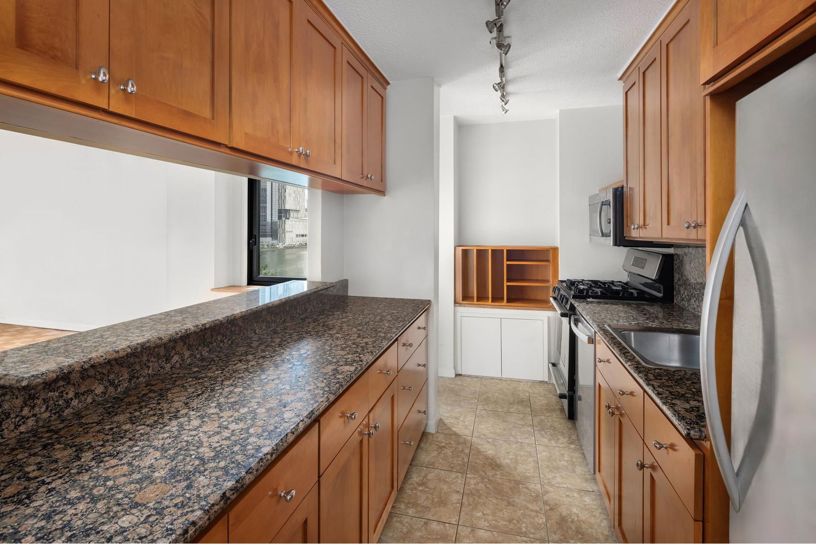 Real estate property located at 531 MAIN #622, New York, Roosevelt Island, New York City, NY