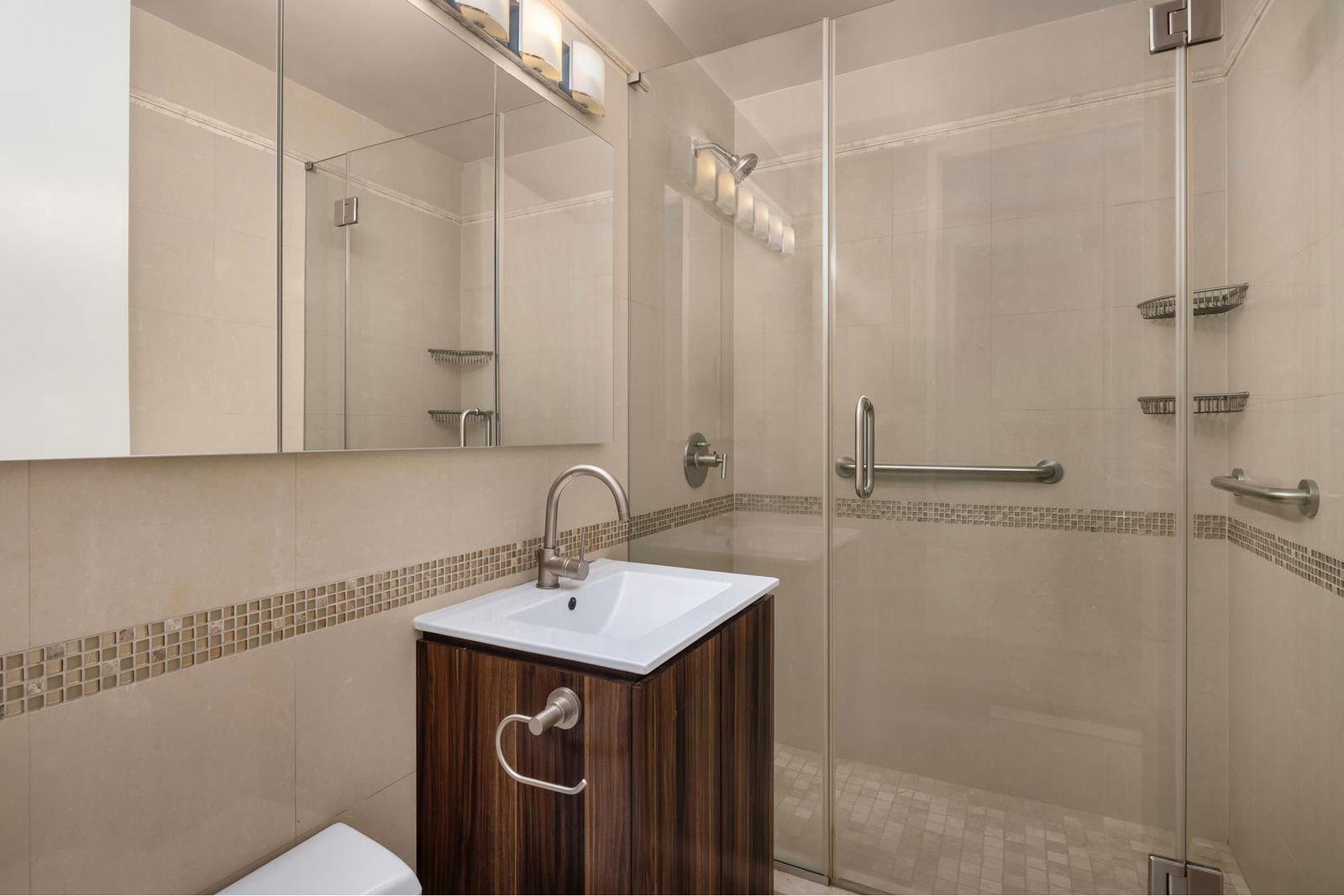 Real estate property located at 531 MAIN #622, New York, Roosevelt Island, New York City, NY