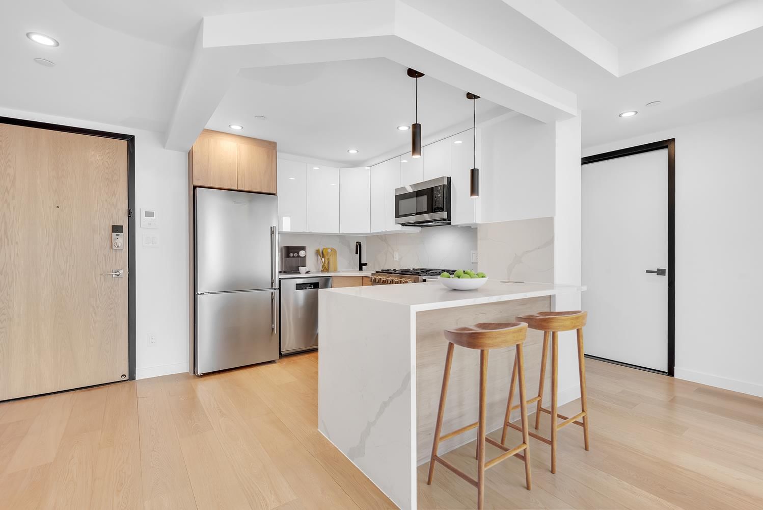 Real estate property located at 116-17 Grosvenor #2-C, Queens, Kew Gardens, New York City, NY