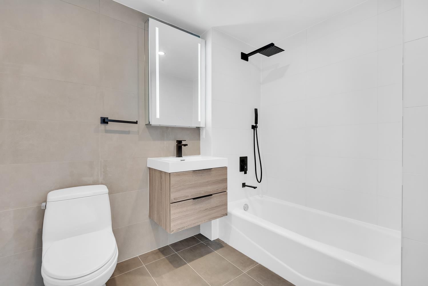 Real estate property located at 116-17 Grosvenor #2-C, Queens, Kew Gardens, New York City, NY