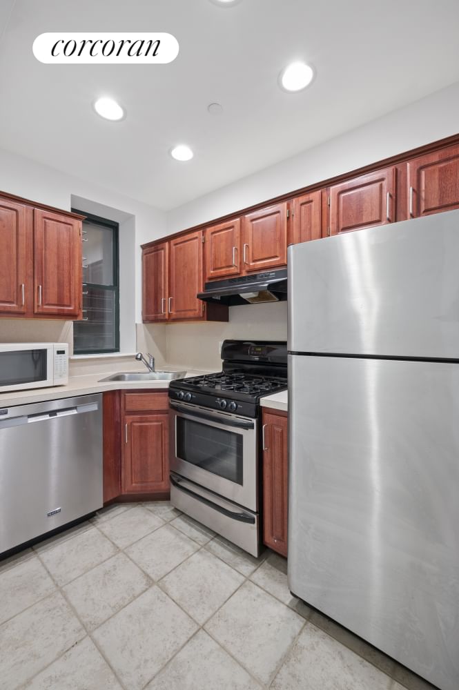 Real estate property located at 2098 FREDERICK DOUGLASS #2H, New York, South Harlem, New York City, NY