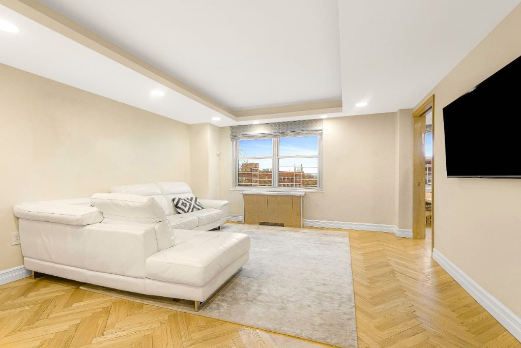 Real estate property located at 7020 108th #7E/F, Queens, Forest Hills, New York City, NY