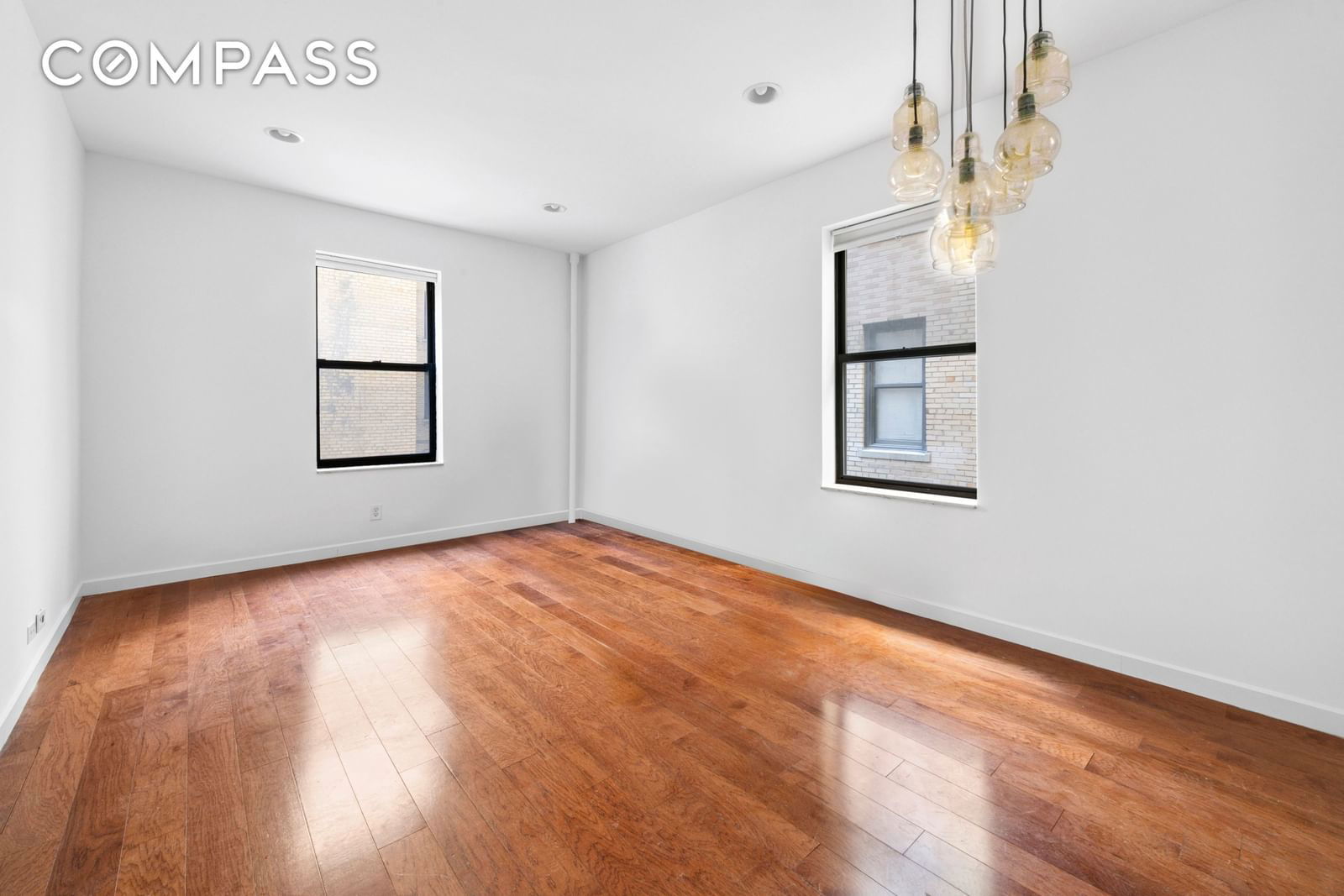 Real estate property located at 371 Fort Washington #2F, New York, Hudson Heights, New York City, NY