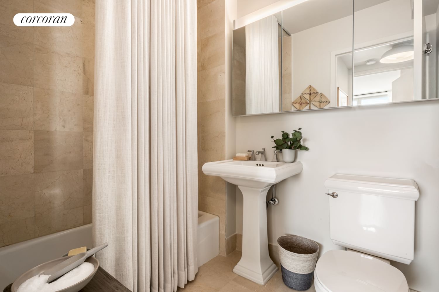 Real estate property located at 20 RIVER #20D, New York, Battery Park City, New York City, NY