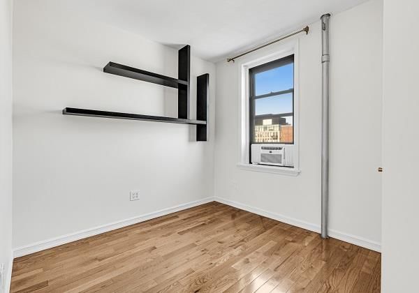 Real estate property located at 21-05 33rd #5-D, Queens, Steinway-ditmars, New York City, NY