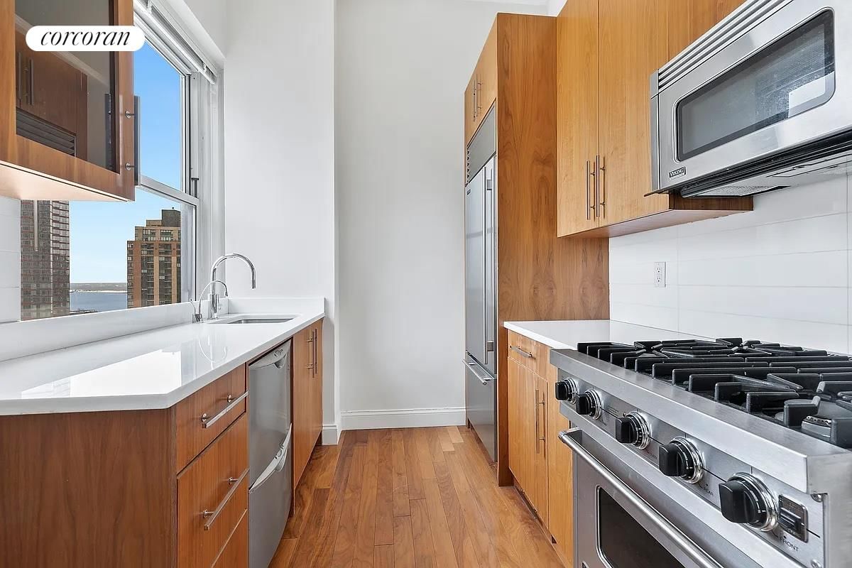 Real estate property located at 88 GREENWICH #1704, New York, Financial District, New York City, NY