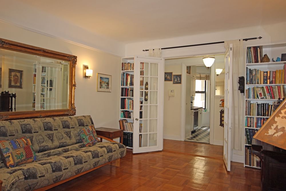 Real estate property located at 371 FORT WASHINGTON #5F, New York, Hudson Heights, New York City, NY