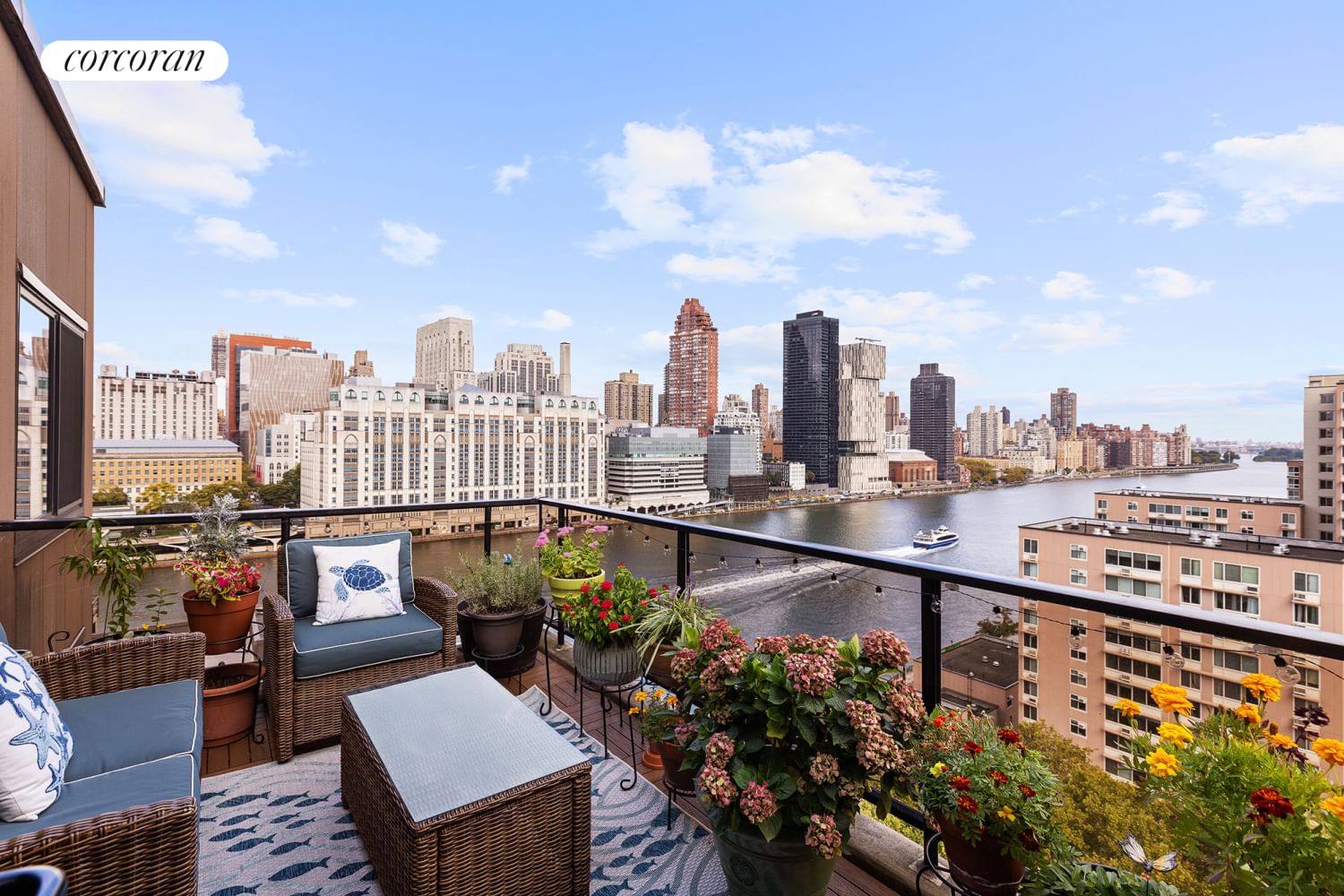 Real estate property located at 531 MAIN #1613, New York, Roosevelt Island, New York City, NY