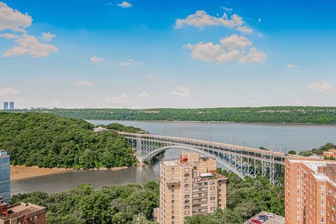 Real estate property located at 555 Kappock #16-A, Bronx, Spuyten Duyvil, New York City, NY