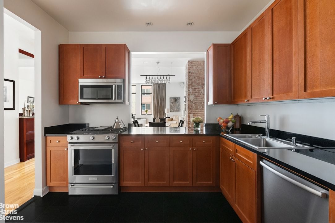 Real estate property located at 252 7TH #7Q, New York, Chelsea, New York City, NY