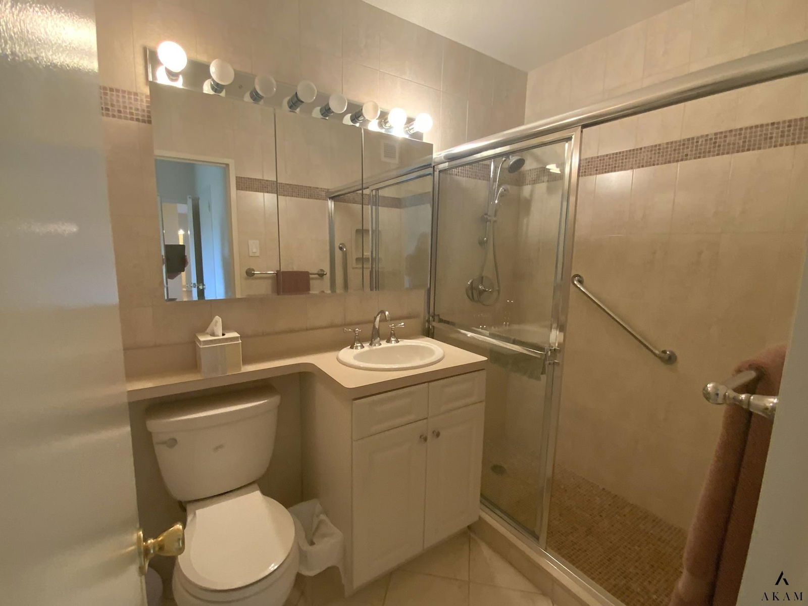 Real estate property located at 271-10 Grand Central #15-G, Queens, Glen Oaks, New York City, NY