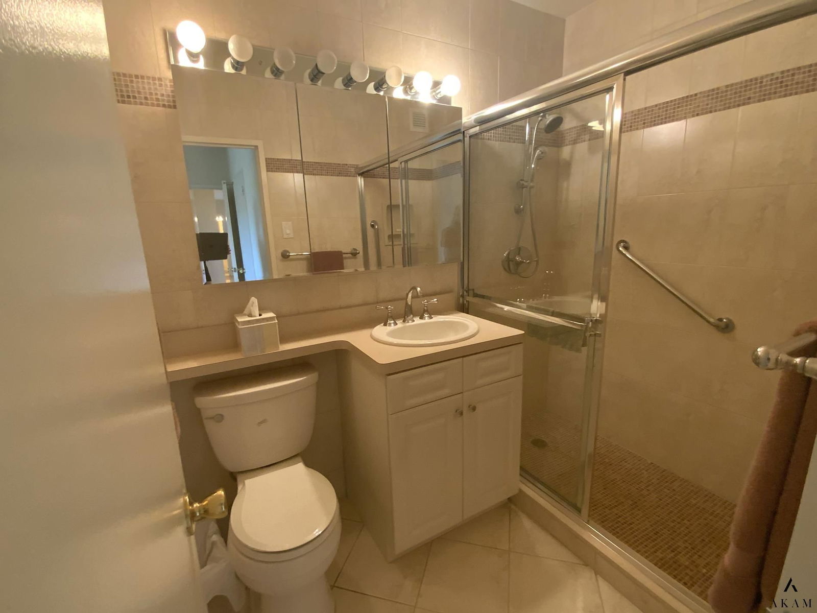 Real estate property located at 271-10 Grand Central #15-G, Queens, Glen Oaks, New York City, NY
