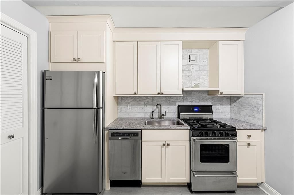 Real estate property located at 221 McDonald P3, Kings, Windsor Terrace, New York City, NY