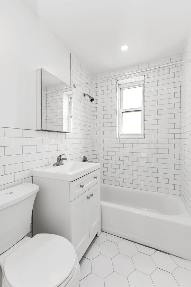 Real estate property located at 65-15 YELLOWSTONE #6E, Queens, Forest Hills, New York City, NY
