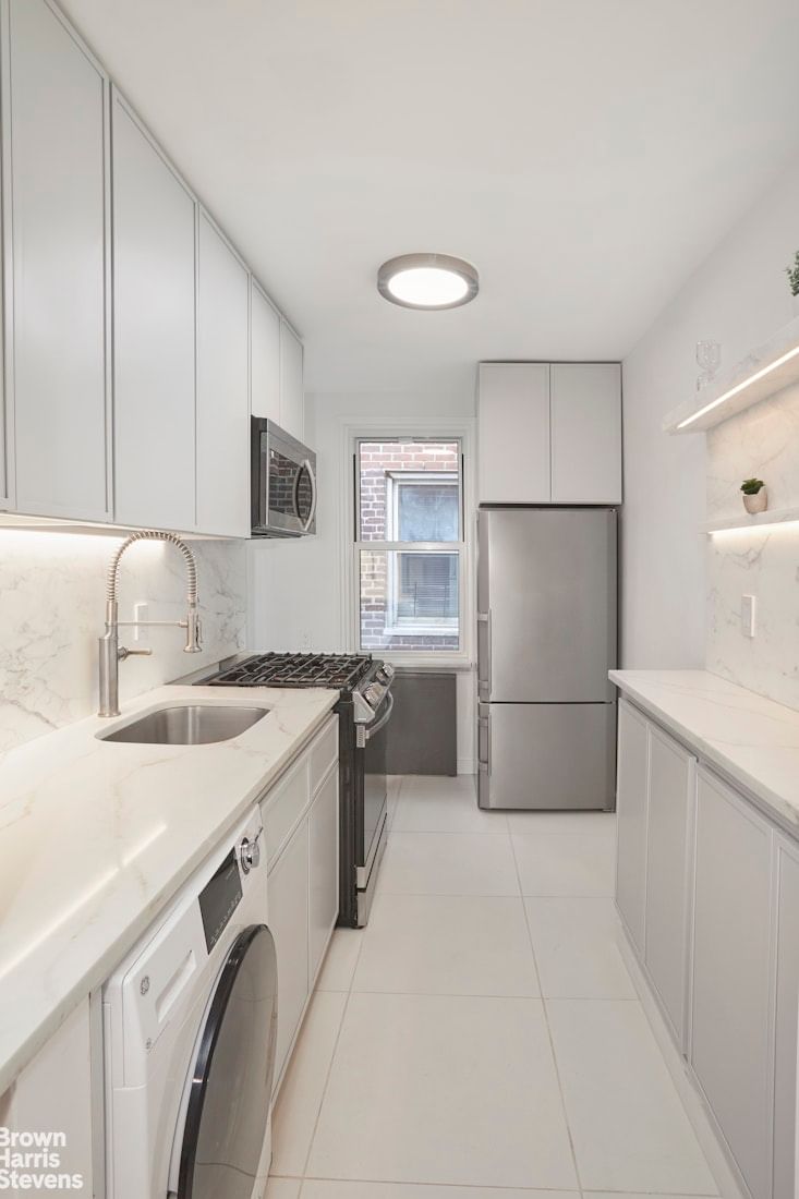 Real estate property located at 340 HAVEN PHJ, New York, Hudson Heights, New York City, NY