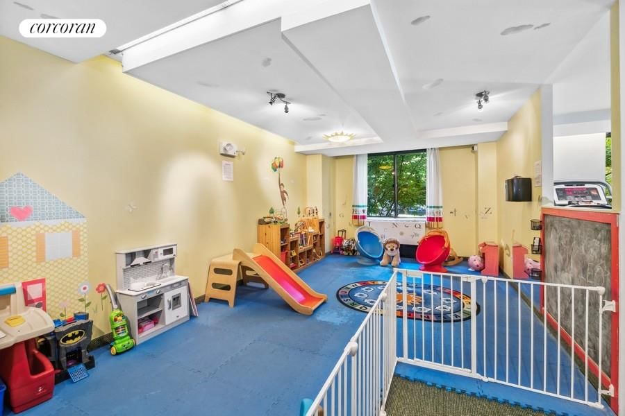 Real estate property located at 300 RECTOR #8LM, New York, Battery Park City, New York City, NY