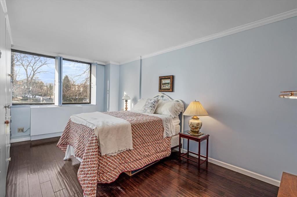 Real estate property located at 2 Bay Club #1-V, Queens, Bay Terrace, New York City, NY