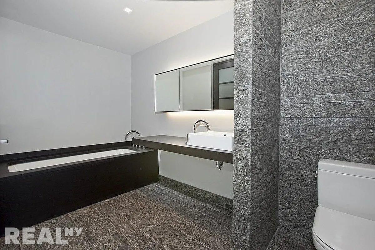 Real estate property located at 20 Pine #1812, New York, Financial District, New York City, NY