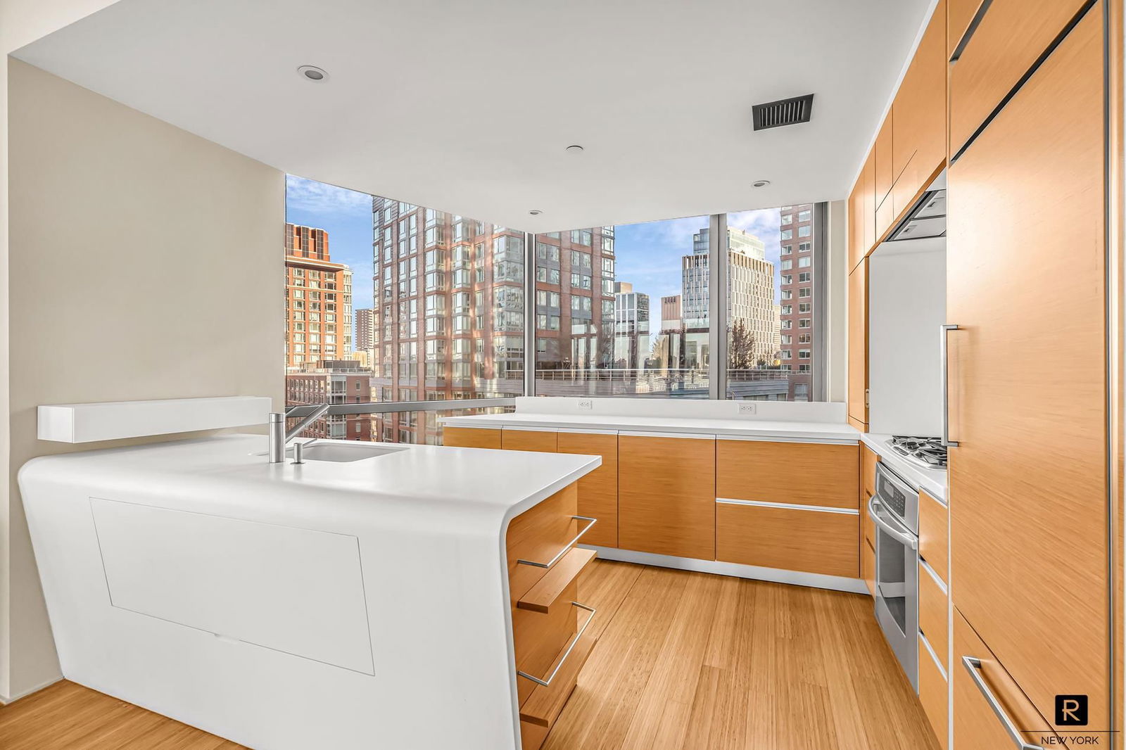 Real estate property located at 2 River #15-R, New York, Battery Park City, New York City, NY