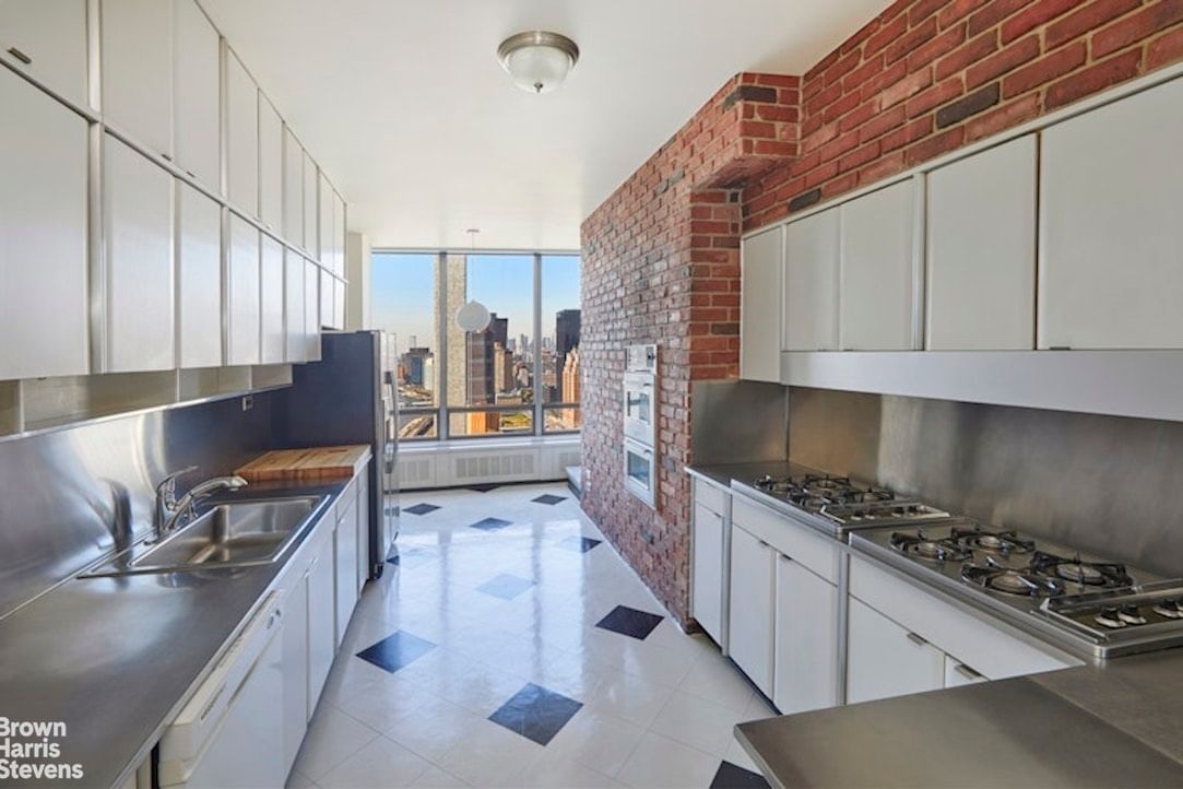 Real estate property located at 870 UNITED NATIONS #31/32F, New York, Beekman, New York City, NY