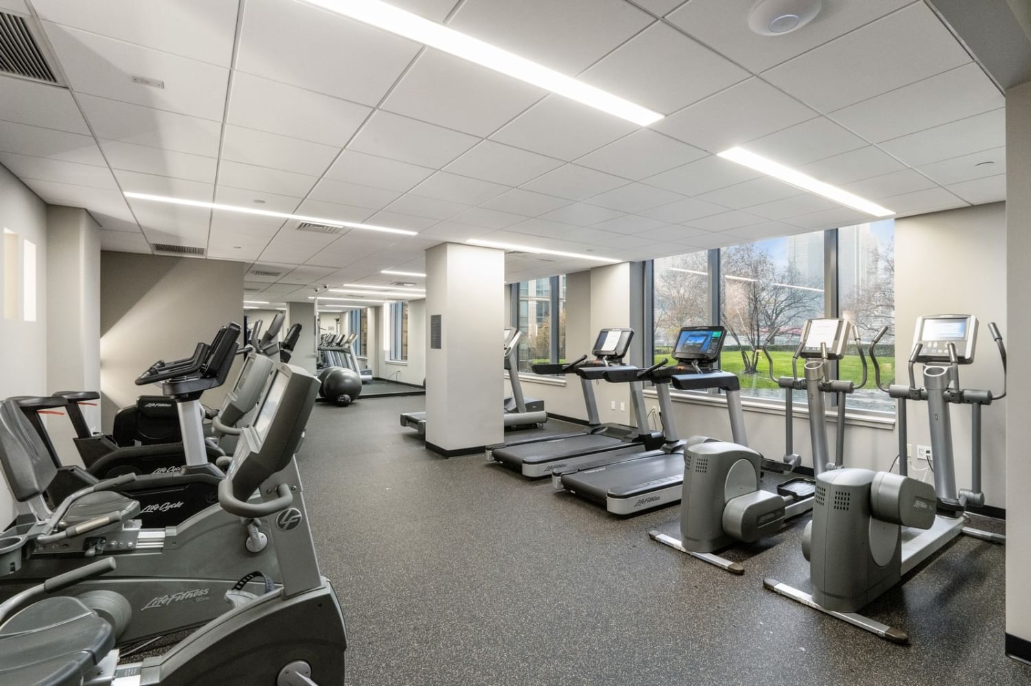 Real estate property located at 425 MAIN #16B, New York, Roosevelt Island, New York City, NY