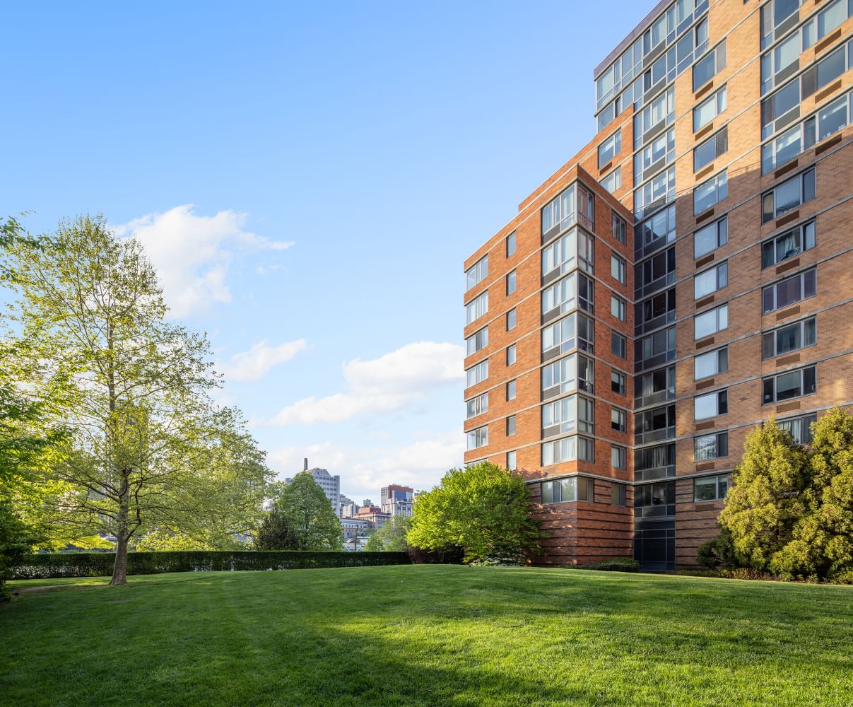 Real estate property located at 425 MAIN #16B, New York, Roosevelt Island, New York City, NY