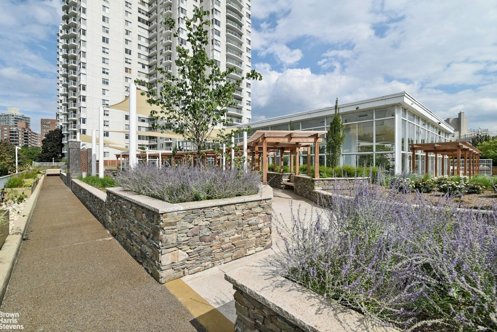 Real estate property located at 3333 HENRY HUDSON #4K, Bronx, Central Riverdale, New York City, NY