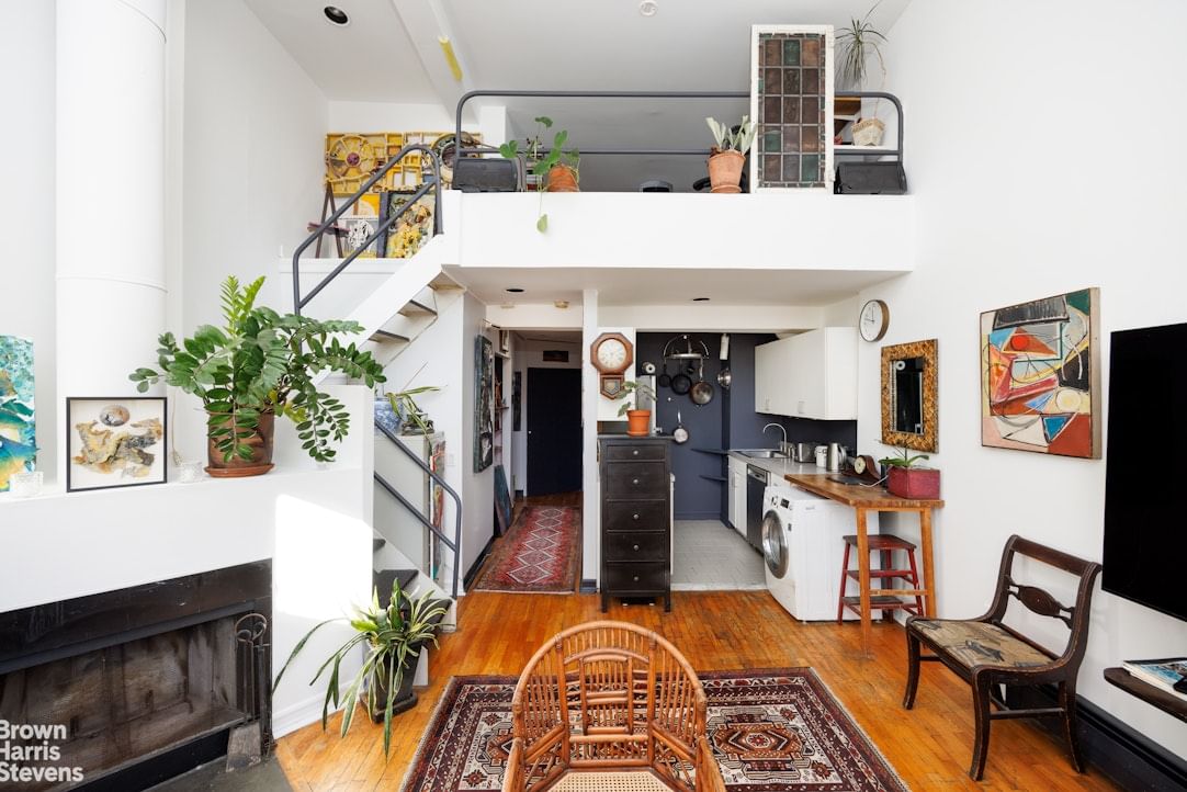 Real estate property located at 226 2ND #5E, New York, East Village, New York City, NY