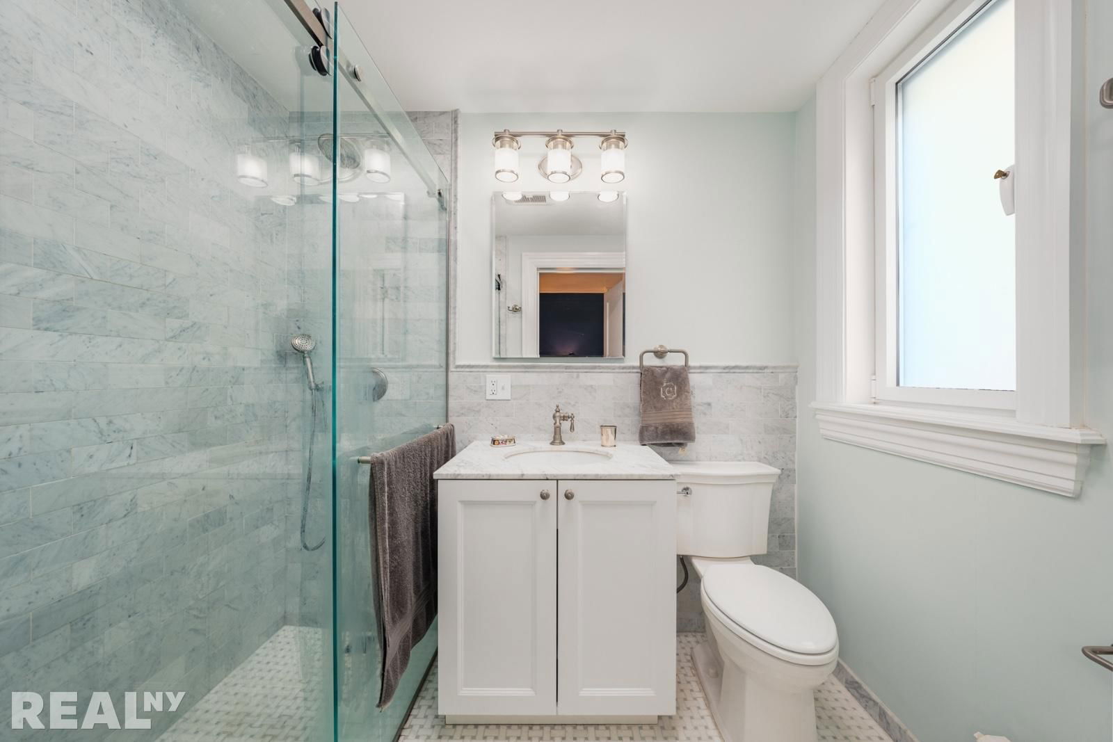 Real estate property located at 38 85th #3E, New York, Upper East Side, New York City, NY