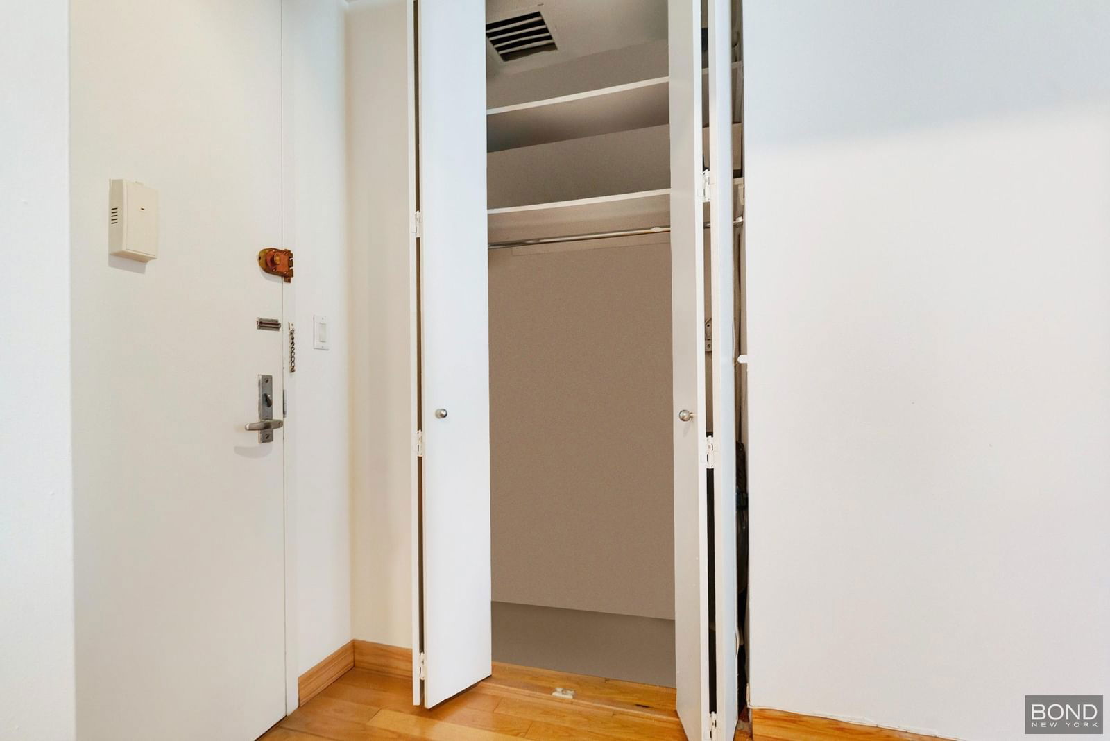 Real estate property located at 343 74th #14E, New York, Upper East Side, New York City, NY