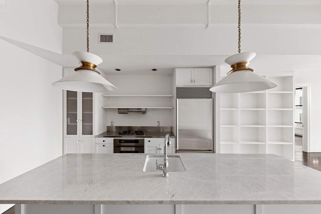 Real estate property located at 1 Main #5K, Kings, Dumbo / Vinegar Hill, New York City, NY