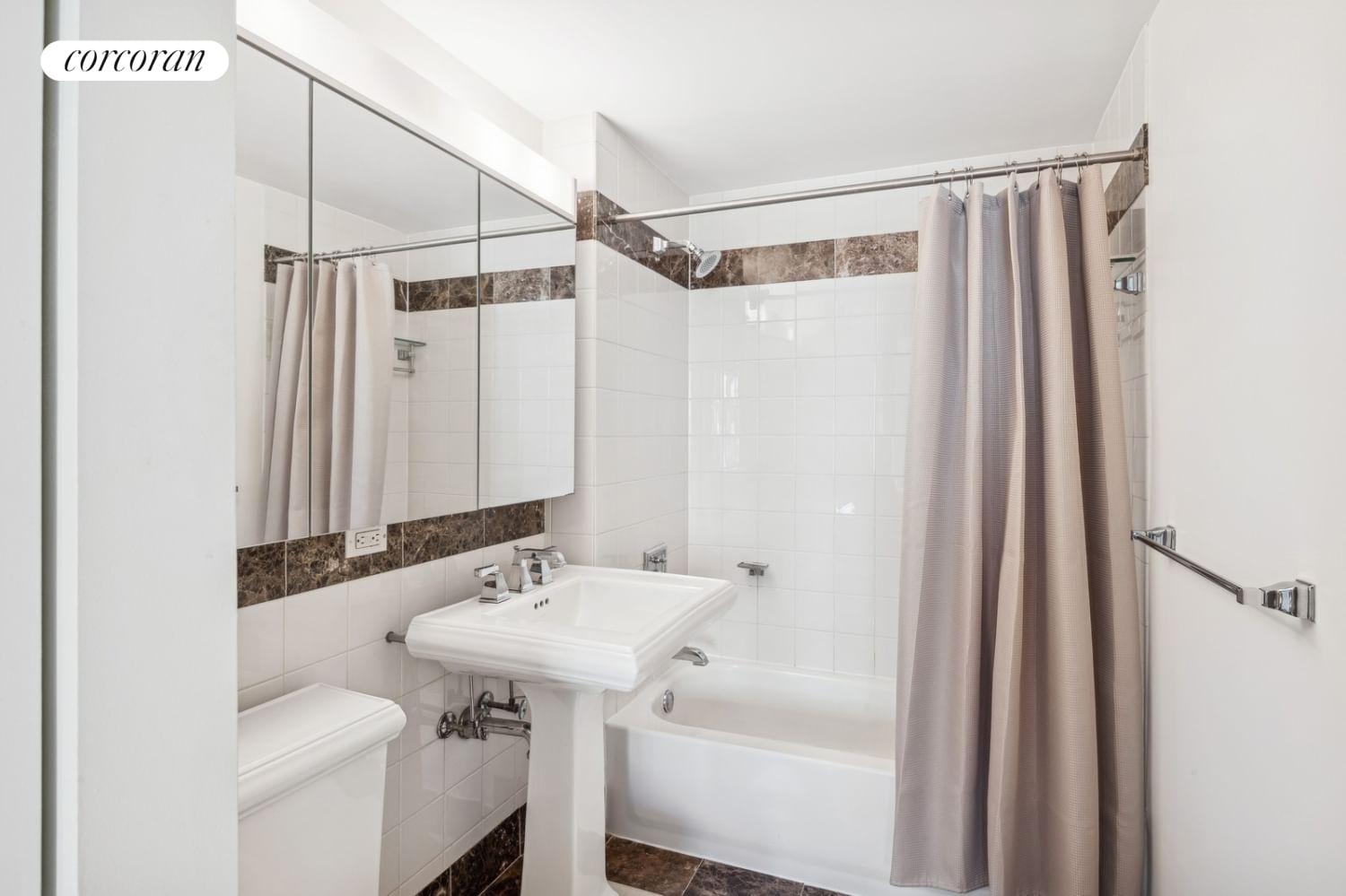 Real estate property located at 455 MAIN #15G, New York, Roosevelt Island, New York City, NY