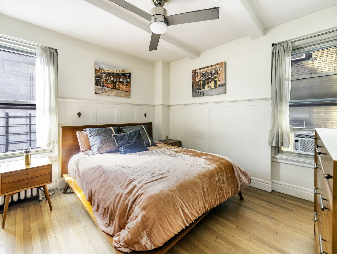 Real estate property located at 325 45TH #404, New York, Hells Kitchen, New York City, NY