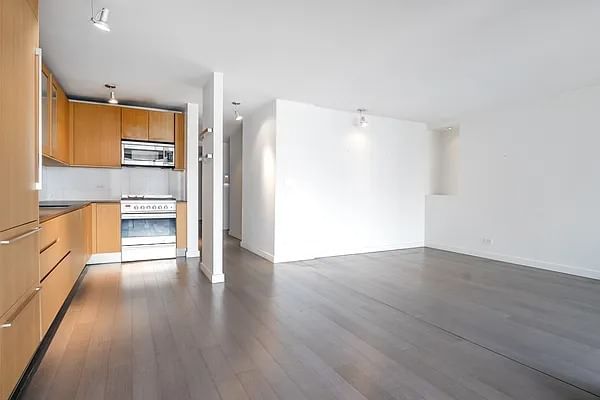 Real estate property located at 200 RECTOR #23ABC, New York, Battery Park City, New York City, NY