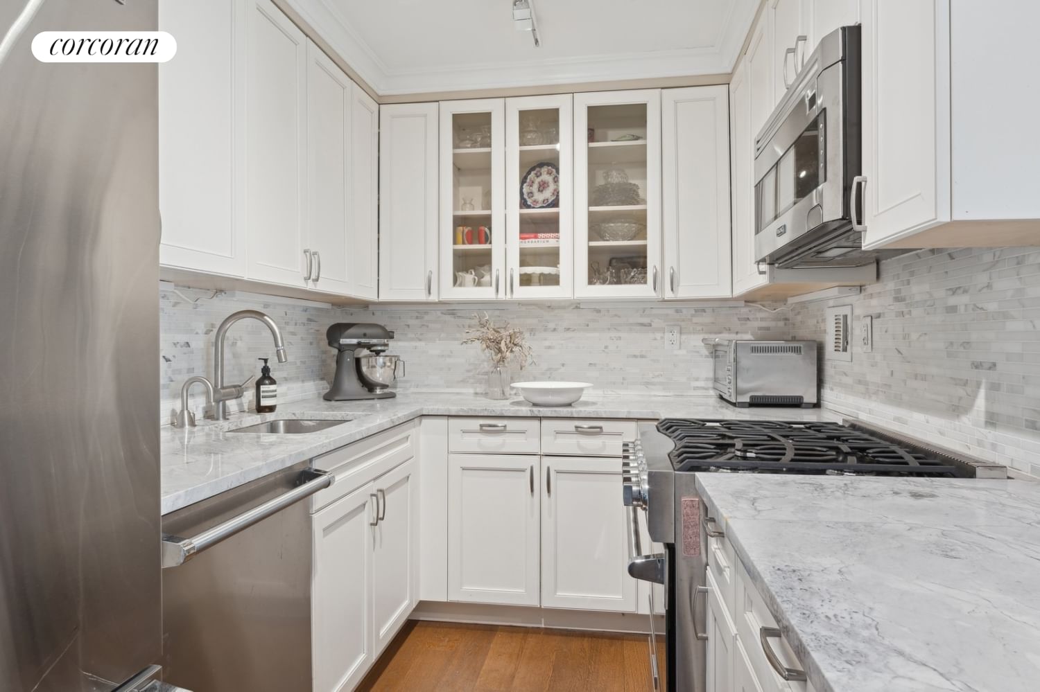 Real estate property located at 575 MAIN #605, New York, Roosevelt Island, New York City, NY