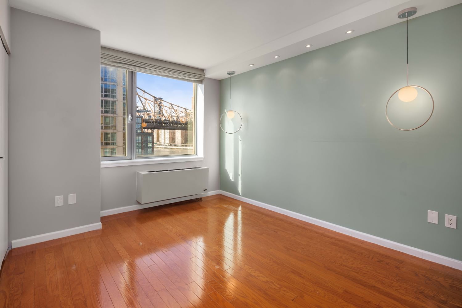 Real estate property located at 425 MAIN #10J, New York, Roosevelt Island, New York City, NY