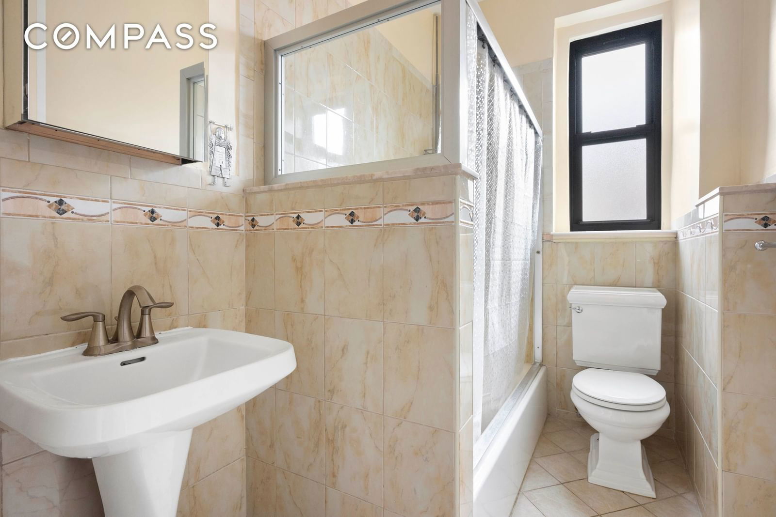 Real estate property located at 371 Fort Washington #6C, New York, Hudson Heights, New York City, NY