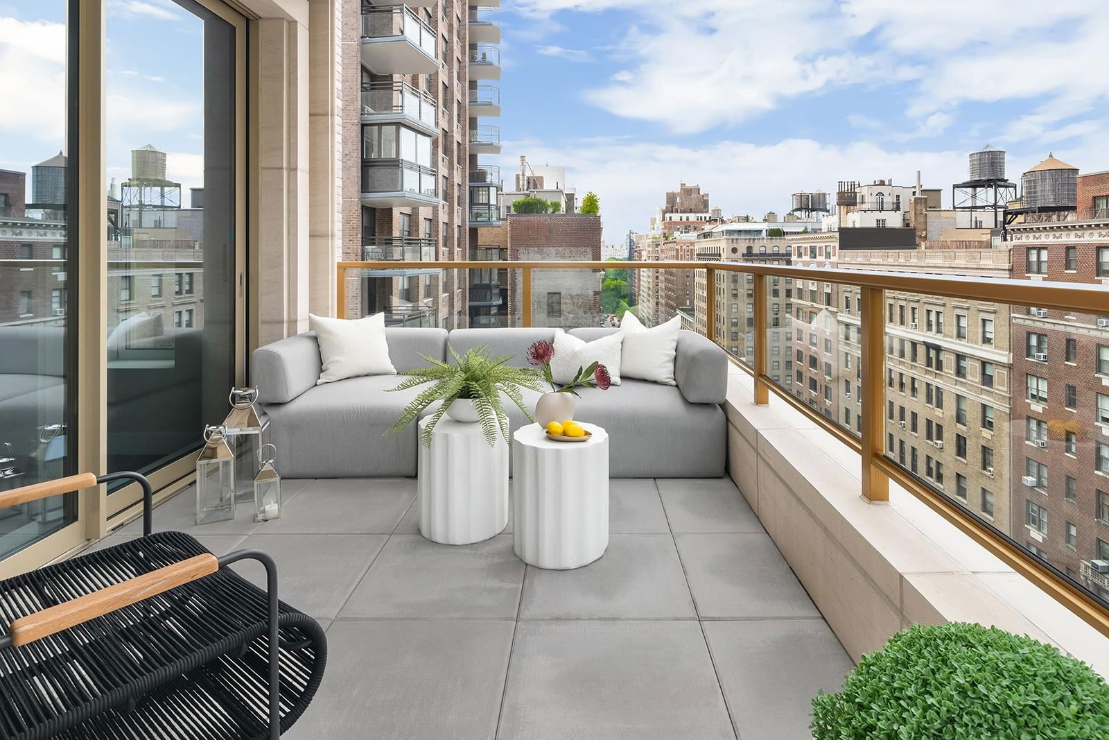 Real estate property located at 126 86TH #16A, New York, Upper East Side, New York City, NY