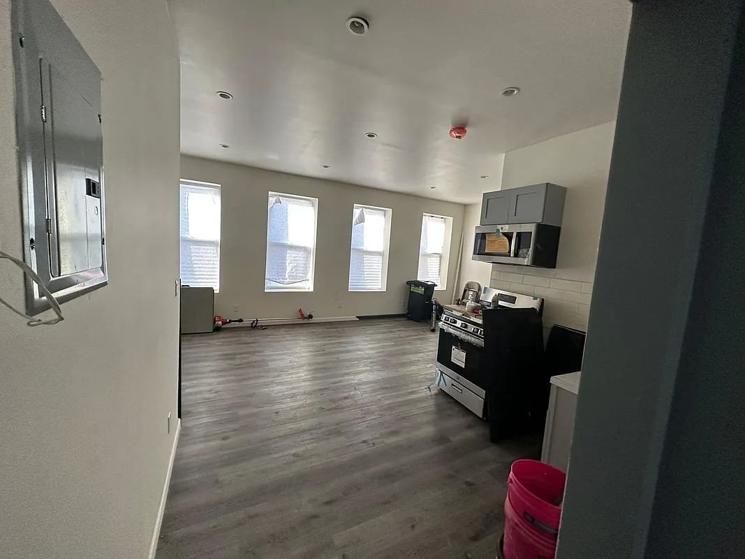 Real estate property located at 12-07 40TH, Queens, Long Island City, New York City, NY