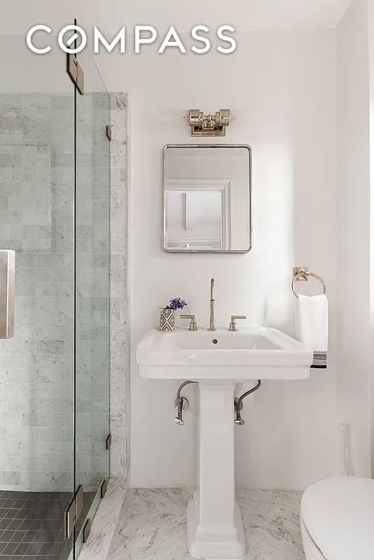 Real estate property located at 151 83rd #5E, New York, Upper East Side, New York City, NY